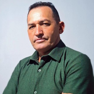 R de  Castro
